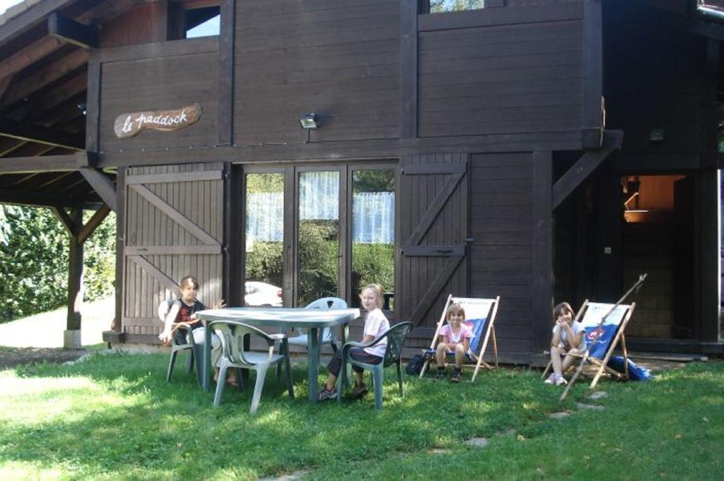 Le Petit Paddock Villa Сен-Жерве-ле-Бен Стая снимка
